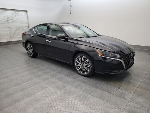 Used 2023 Nissan Altima 2.5 SL AWD/4WD image 11