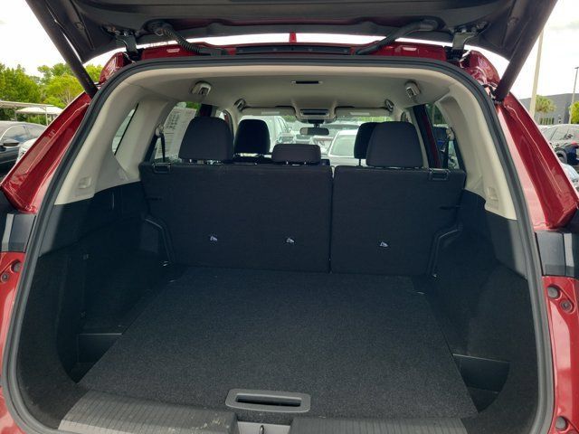 Certified 2026 Nissan Rogue SV FWD image 10