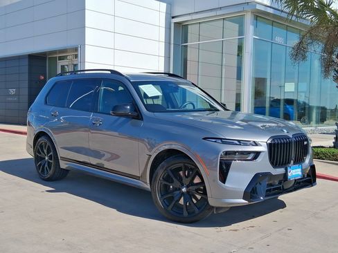Used 2025 BMW X7 M60i AWD/4WD image 1