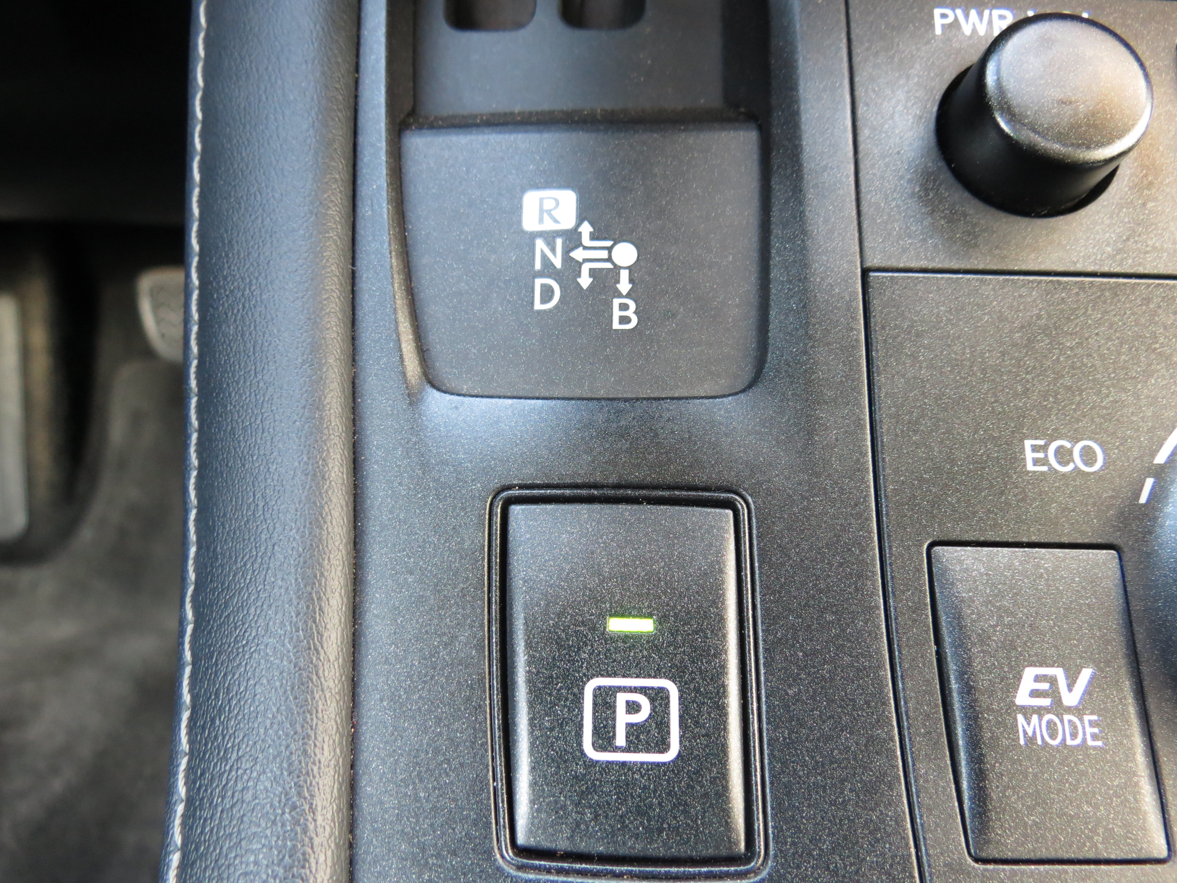 Used 2011 Lexus CT 200h Premium w/ Premium Audio Pkg FWD image 22