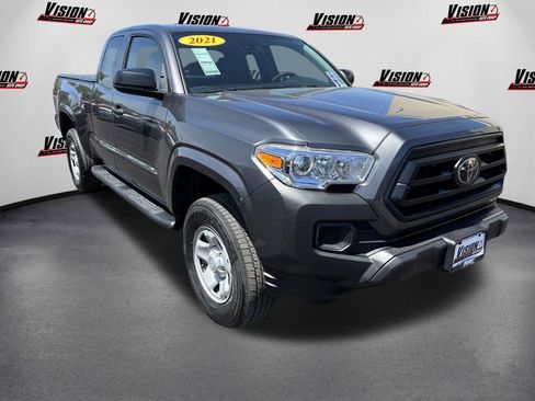Used 2021 Toyota Tacoma SR AWD/4WD image 3