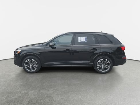 Used 2025 Audi Q7 2.0T Premium w/ Convenience Plus Package image 8