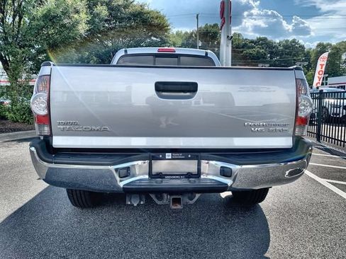 Used 2009 Toyota Tacoma PreRunner w/ SR5 Pkg #2 RWD image 7