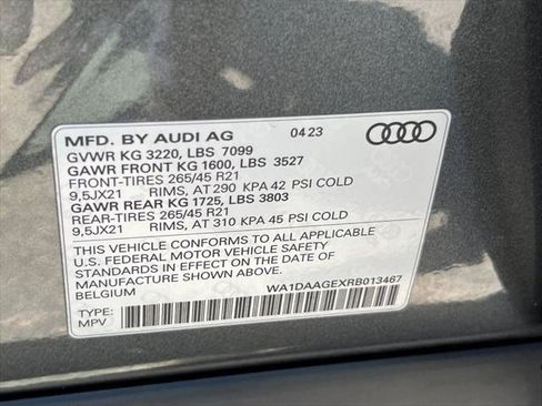 Certified 2024 Audi Q8 e-tron Prestige w/ Prestige Package AWD/4WD image 41