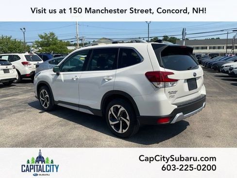 Used 2024 Subaru Forester Touring AWD/4WD image 4