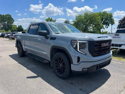 Used 2024 GMC Sierra 1500 Elevation AWD/4WD image 3