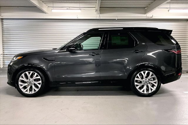 New 2026 Land Rover Discovery Limited Edition AWD/4WD image 3