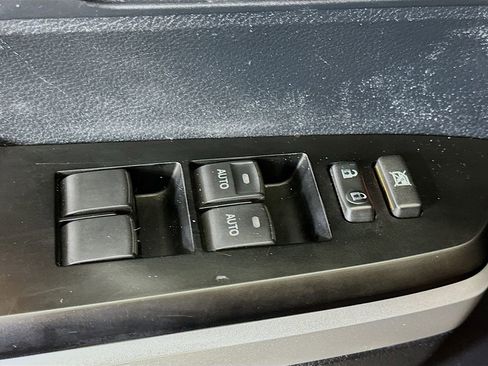 Used 2017 Toyota Tundra 1794 Edition image 19