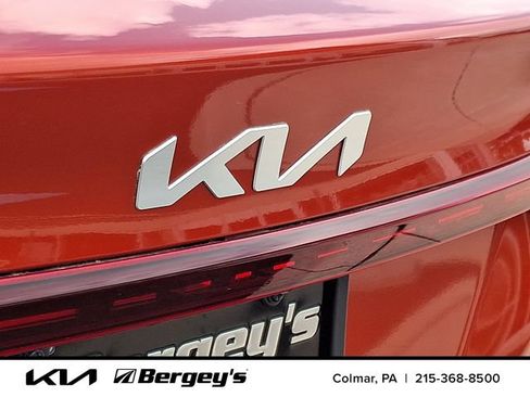 Used 2023 Kia Forte LXS FWD image 32