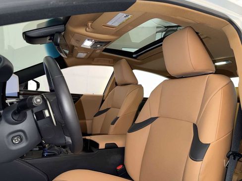 Used 2024 Lexus ES 350 w/ Premium Package FWD image 20