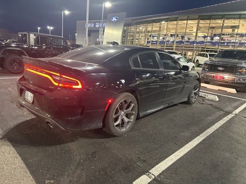 Used 2019 Dodge Charger GT image 5