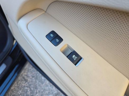 Used 2016 Hyundai Genesis 3.8 image 31