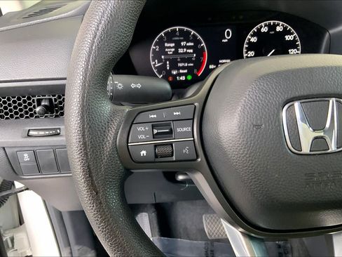 Used 2025 Honda CR-V EX image 24