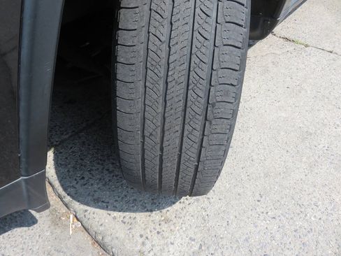 Used 2015 Jeep Grand Cherokee Limited AWD/4WD image 34