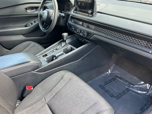 Used 2024 Honda Accord EX image 16