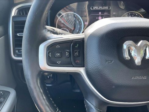 Used 2020 RAM 1500 Big Horn AWD/4WD image 19