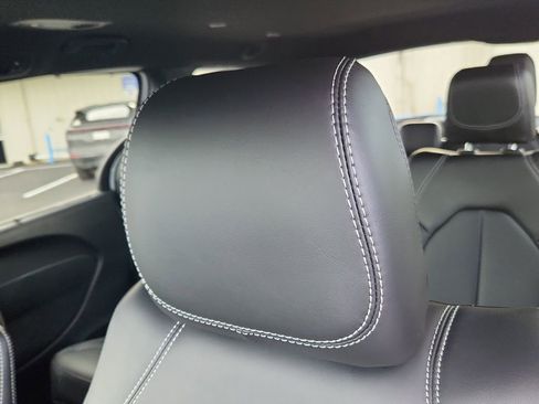 New 2026 Chrysler Pacifica Select w/ S Appearance Package image 17