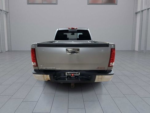 Used 2007 GMC Sierra 1500 SLT w/ Entertainment Package image 7