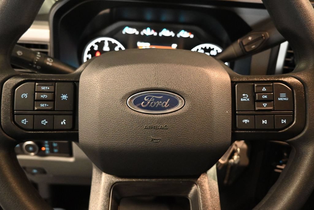 New 2026 Ford F350 XL w/ XL Chrome Package RWD image 13