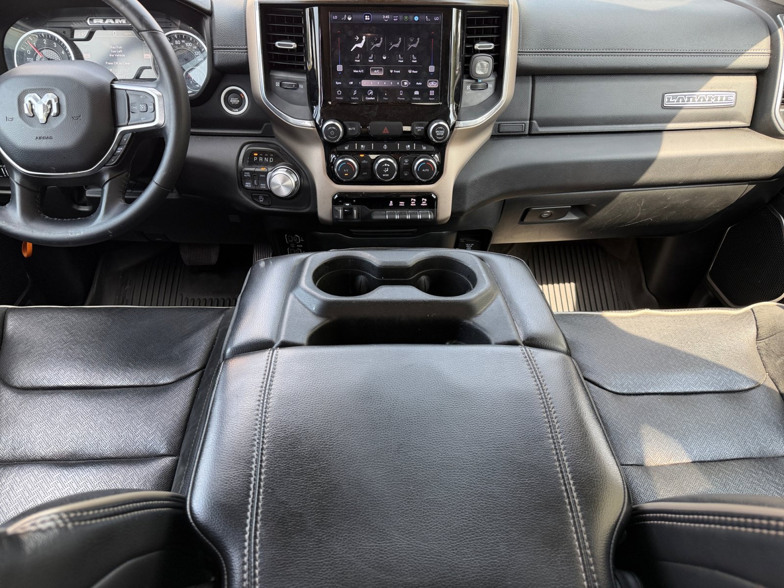 Used 2022 RAM 1500 Laramie AWD/4WD image 11