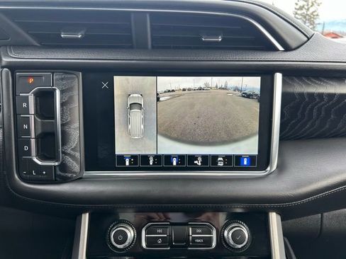 Used 2023 GMC Yukon XL Denali AWD/4WD image 20