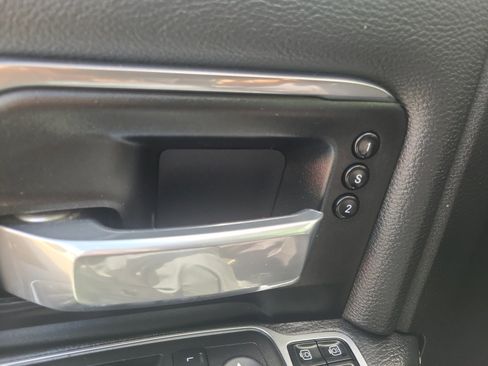 Used 2024 RAM 2500 Laramie w/ Safety Group image 25