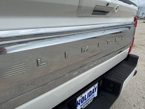 Used 2023 Ford F450 Limited w/ FX4 Off-Road Package image 16