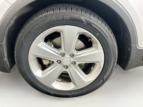 Used 2015 Buick Encore FWD image 11