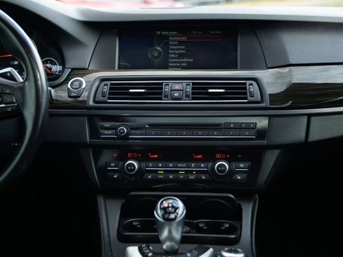 Used 2013 BMW M5 RWD image 31