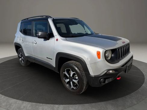 Used 2021 Jeep Renegade Trailhawk w/ Sun & Sound Group AWD/4WD image 3