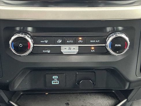 Used 2022 Ford F150 XLT w/ Equipment Group 301A Mid AWD/4WD image 16