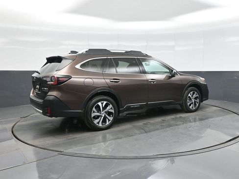 Used 2021 Subaru Outback Touring XT image 7