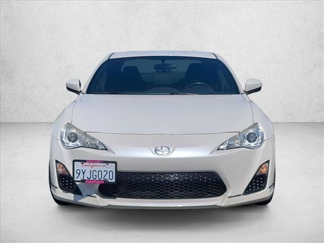 Used 2014 Scion FR-S RWD image 2