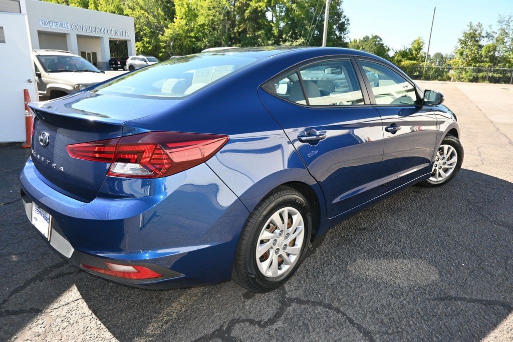 Used 2020 Hyundai Elantra SE FWD image 36