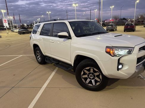 Used 2021 Toyota 4Runner TRD Off-Road image 1