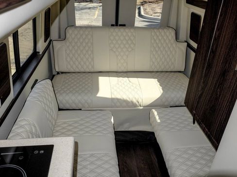 New 2024 Mercedes-Benz Sprinter 3500 image 43