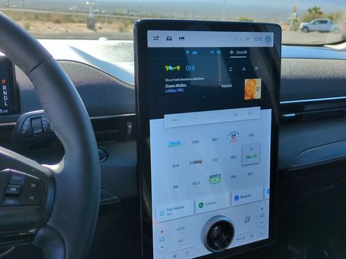 Used 2024 Ford Mustang Mach-E Select w/ Comfort Package Lite image 21