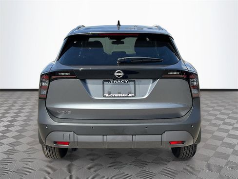 New 2026 Nissan Kicks SV image 6