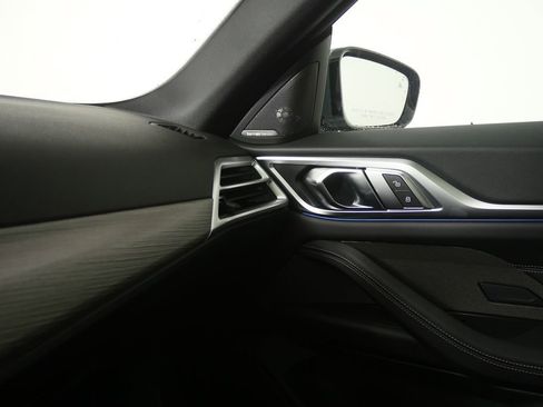 Certified 2025 BMW i4 eDrive40 image 29