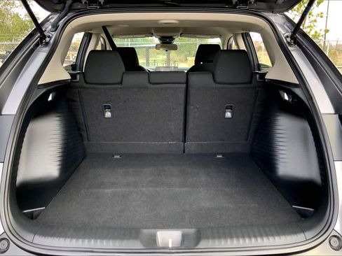 Used 2025 Honda HR-V LX image 41