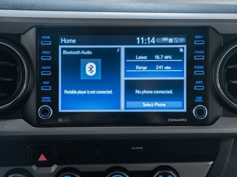 Used 2020 Toyota Tacoma SR5 image 26