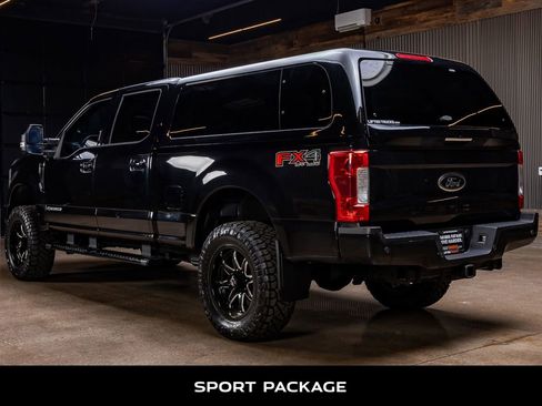 Used 2019 Ford F250 Lariat w/ Lariat Ultimate Package image 7