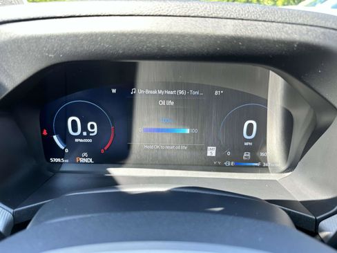 Used 2025 Ford Explorer Active image 21