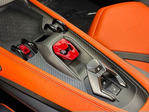 Used 2024 Lamborghini Revuelto AWD/4WD image 15