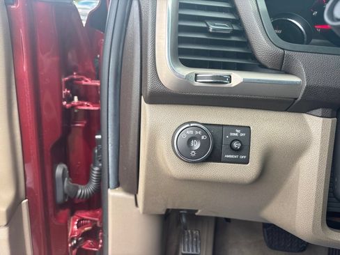 Used 2016 GMC Acadia Denali AWD/4WD image 37