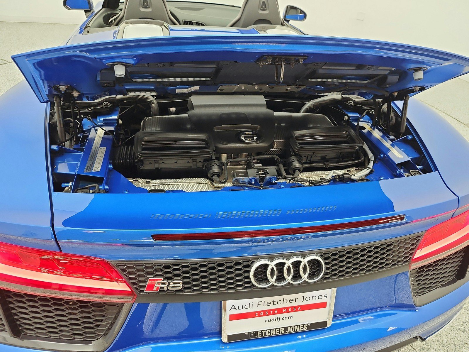 Used 2017 Audi R8 V10 AWD/4WD image 19