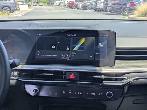 Used 2026 Kia K5 EX FWD image 18