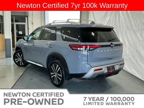Used 2025 Nissan Pathfinder Platinum AWD/4WD image 31