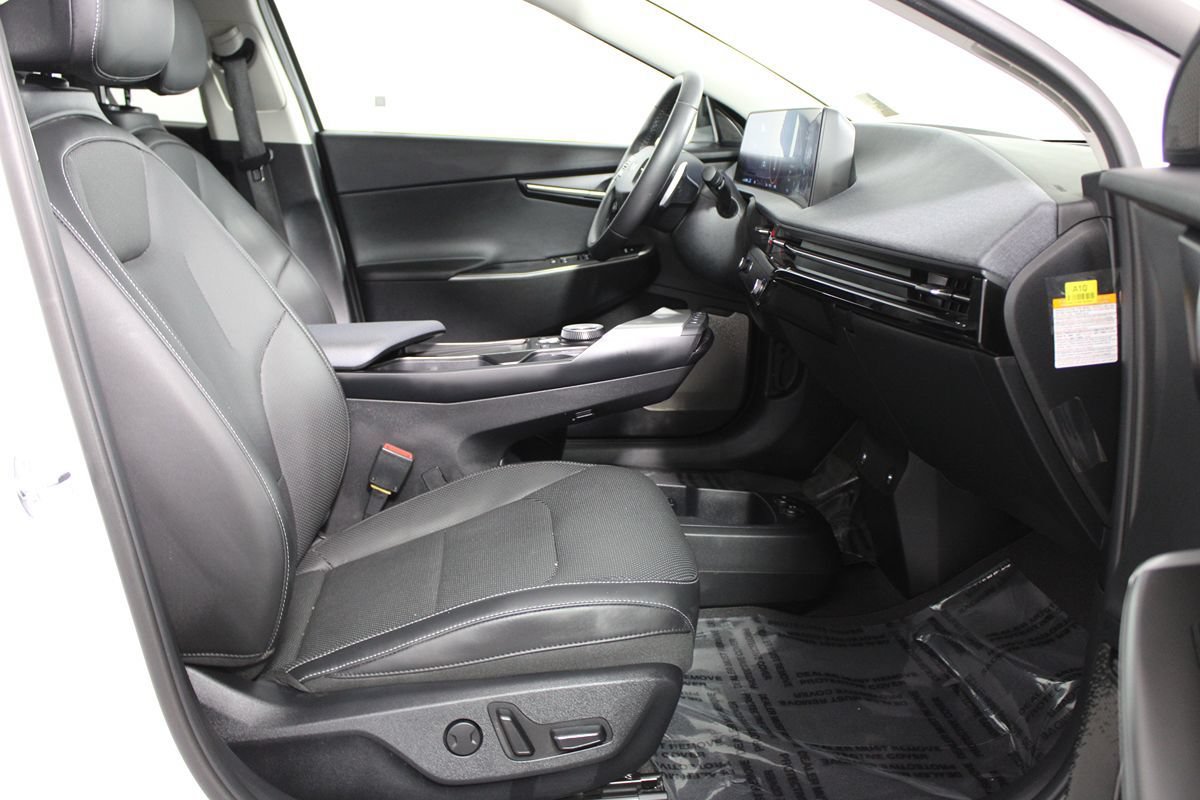 Used 2023 Kia EV6 Wind AWD/4WD image 10