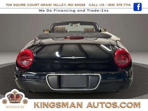 Used 2004 Ford Thunderbird RWD image 5